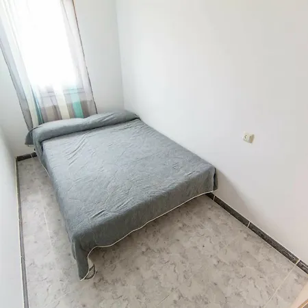 Nataixa Apartment Roses